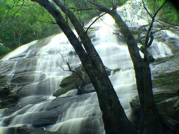 கிளியூர் அருவி, ஏற்காடு