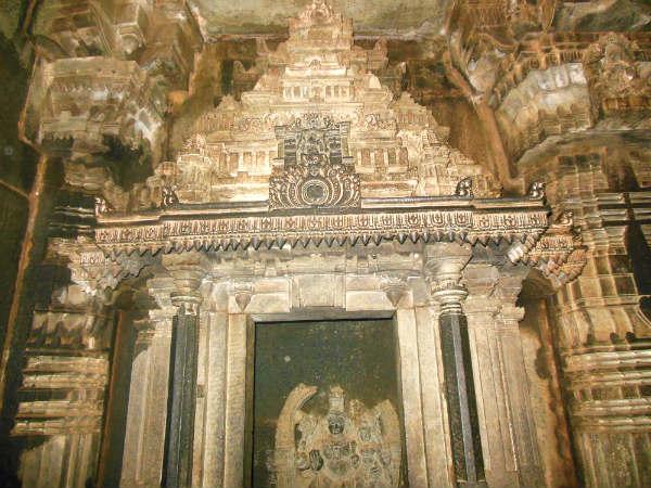பிரிட்டிஷ்காரர்கள் தூக்கிக்கொண்டு போன சிலைகள்!