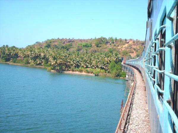 ஷராவதி பாலம்