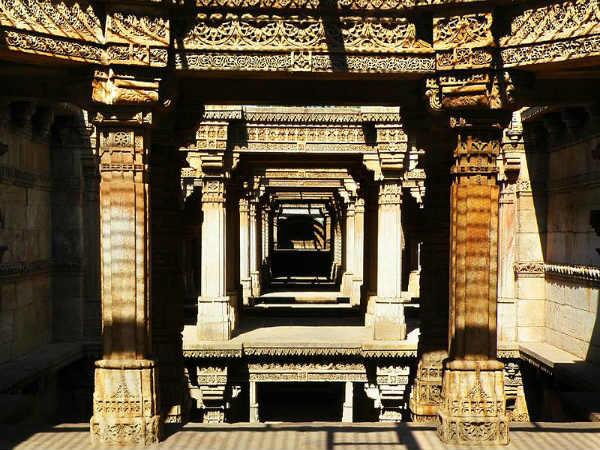 அடலாஜ் படிக்கிணறு, காந்திநகர்