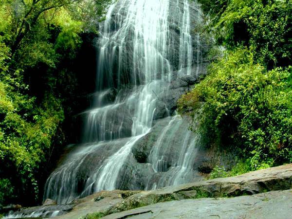 பியர் ஷோலா நீர்வீழ்ச்சி
