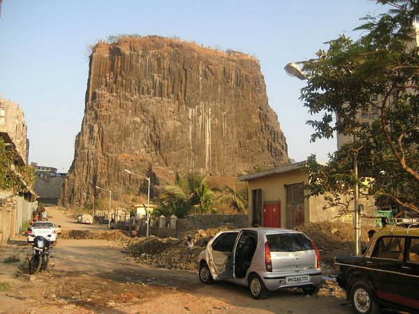 கில்பர்ட் ஹில், மும்பை