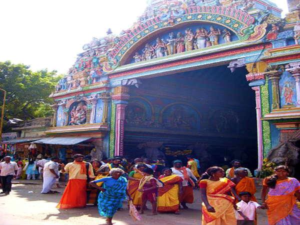 நுழைவாயில்