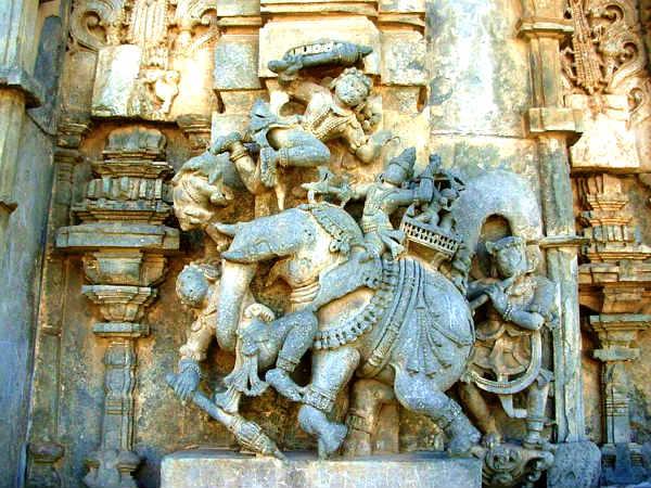 யுத்தம்