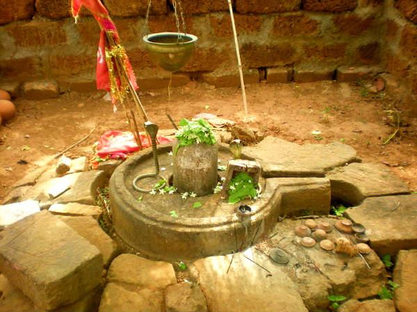 கங்கேஷ்வர் தேவ் லிங்கம்