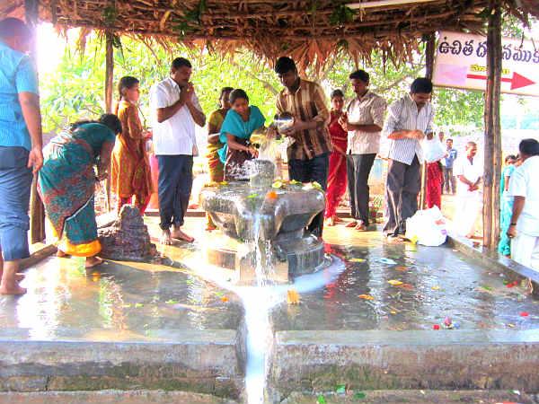 குமரராமா பீமேஸ்வரர் கோயில் லிங்கம்