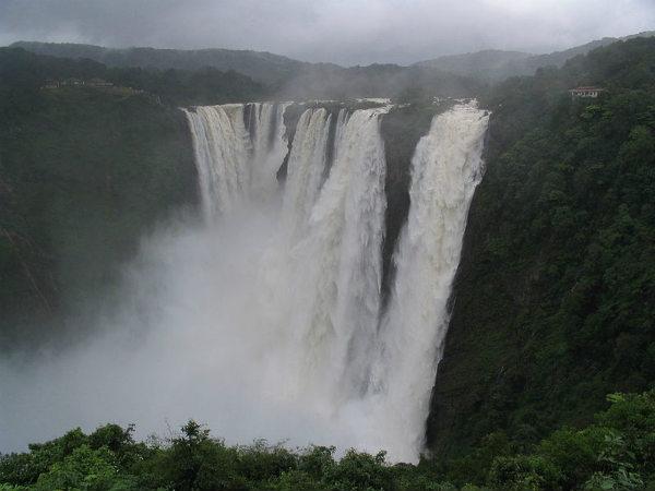 ஜோக் அருவி: