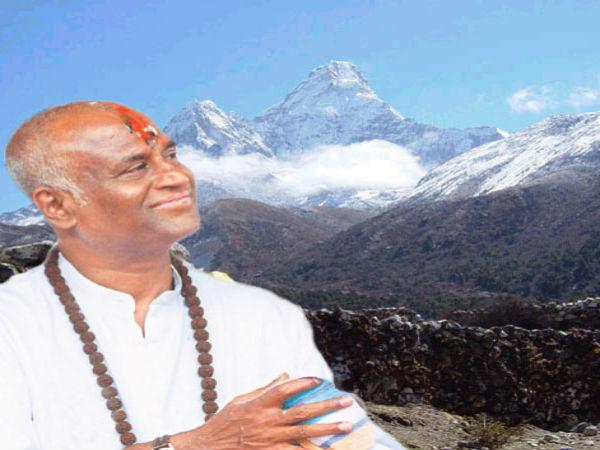 மகாஞானி பாபாஜி குகை: