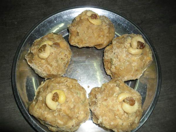 திருப்பதி வெங்கடாசலபதி கோயில்: