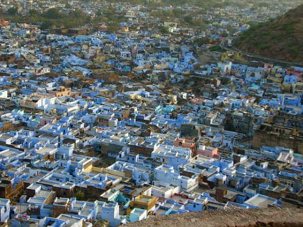 புண்டி - நீல நிறத்தில் நனைந்த ராஜஸ்தான் நகரம் புண்டி - நீல நிறத்தில் நனைந்த ராஜஸ்தான் நகரம்