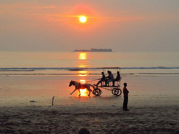 முருத் கடற்க்கரை, மும்பை: