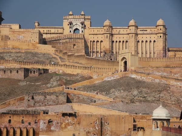 அம்பர் கோட்டையில் ராஜ உலா :