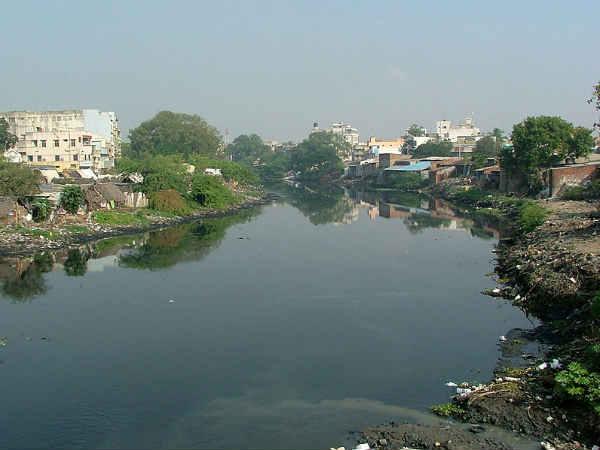 கூவம் :