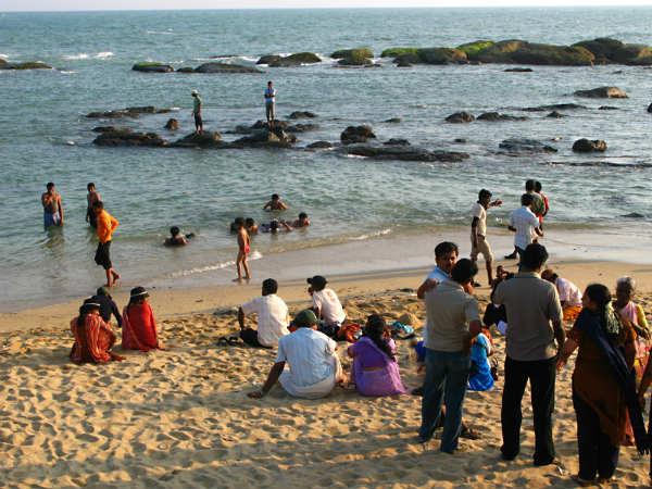 கன்னியாகுமரி கடற்கரை :