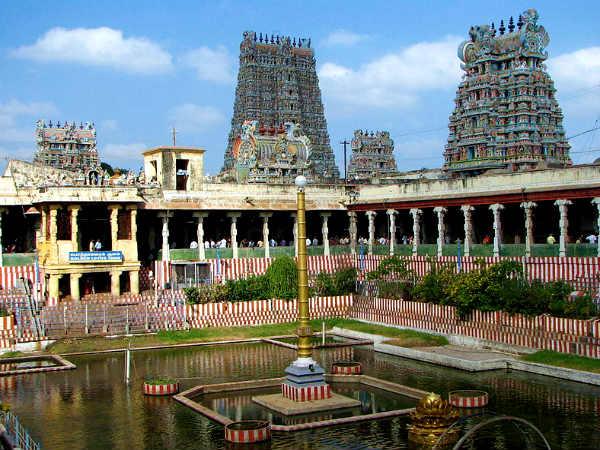 மதுரை மீனாட்சி அம்மன் கோயில் :