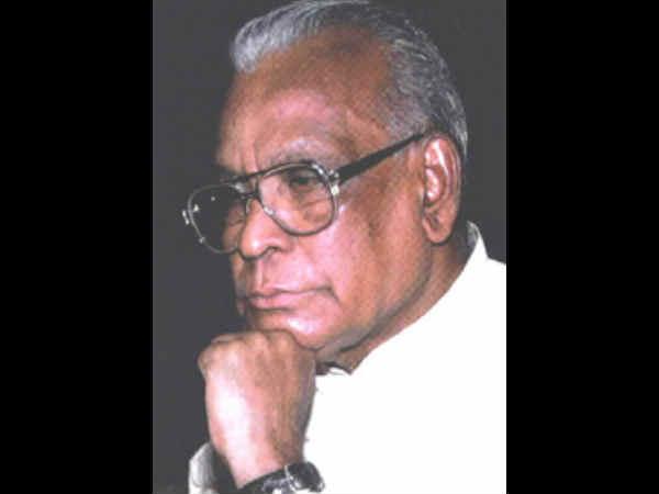 வள்ளுவர் சிலை :
