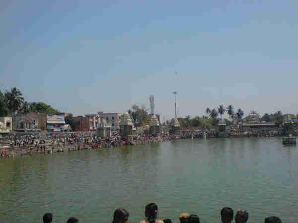 மகாமகக் குளம் :