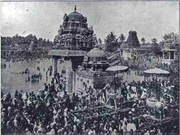 மகாமகக் குளம் :