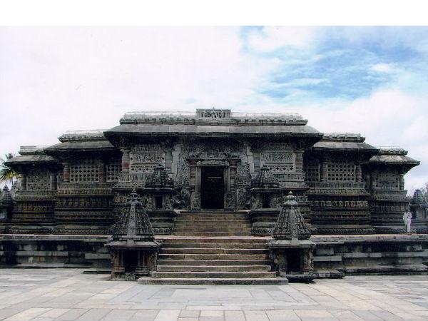 சென்னகேசவா கோவில், பேலூர், கர்நாடகா.