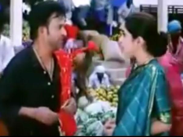 ரஜினி பெங்களூரு நகர தெருக்களில் கூலியாக