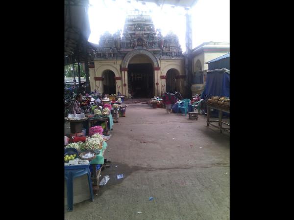 புன்னைநல்லூர் மாரியம்மன், தஞ்சாவூர்