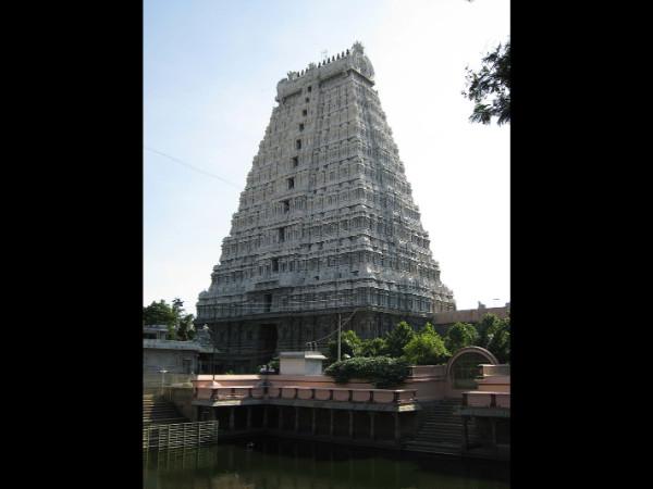 ராஜகோபுரம்