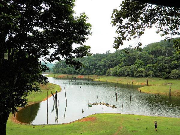 பெரியார் ஏரி