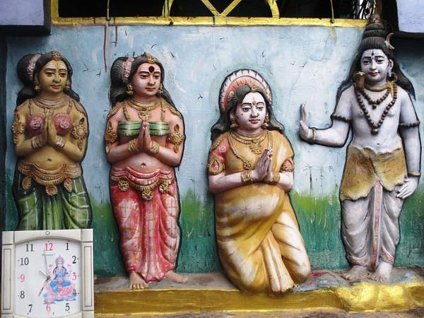 சுவர் சிற்பங்கள்