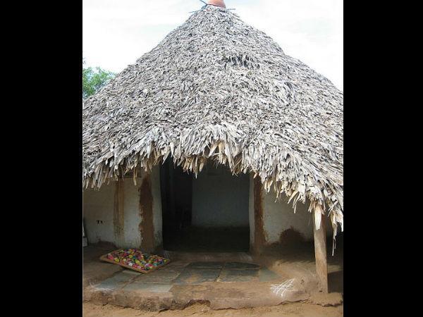 ஓலைக் குடிசை