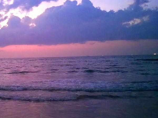 பனம்பூர் கடற்கரை, மங்களூர் :