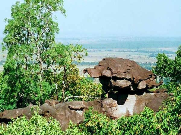 வரலாறு சொல்லும் ஆமைப்பாறை