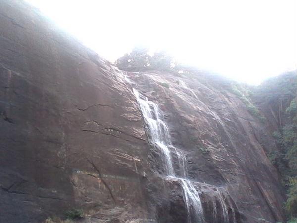 சிற்றருவி