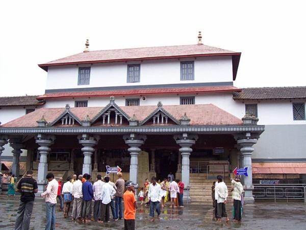 சிறப்பு