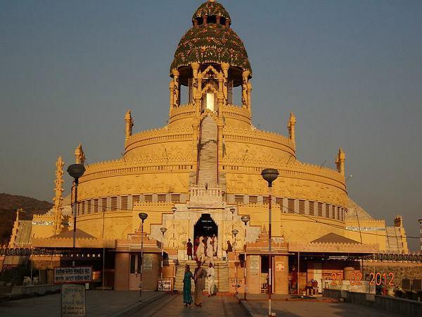 மார்பிலில் ஓவியங்கள்
