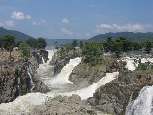 நரசிபுராவில் காவிரி