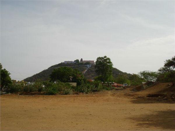 ஹேவிளம்பிக்கும் உலக அழிவுக்கும் என்ன தொடர்பு