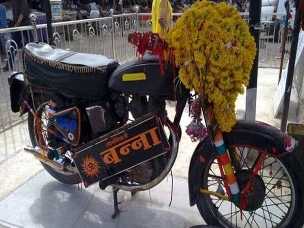 புல்லட் பாபா கோயில், ராஜஸ்தான்