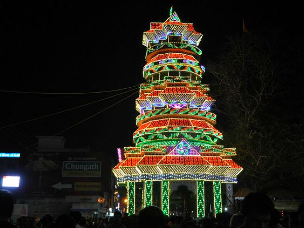 பூரங்களின் பூரமான – திரிசூர் பூரத்திருவிழா: