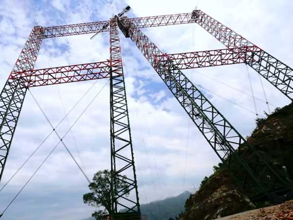 உயரமானது