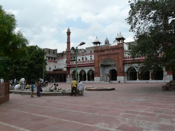 பத்தேபூரி மஸ்ஜித்
