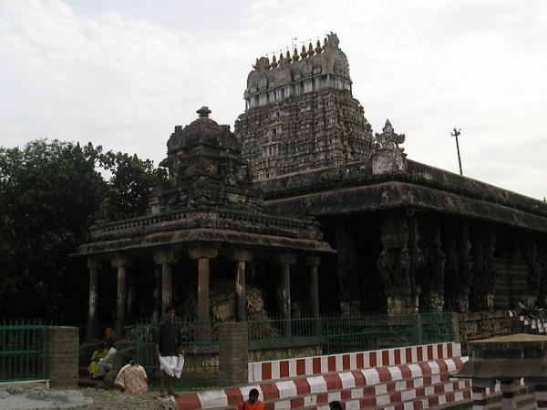 கோயிலின் அமைப்பு