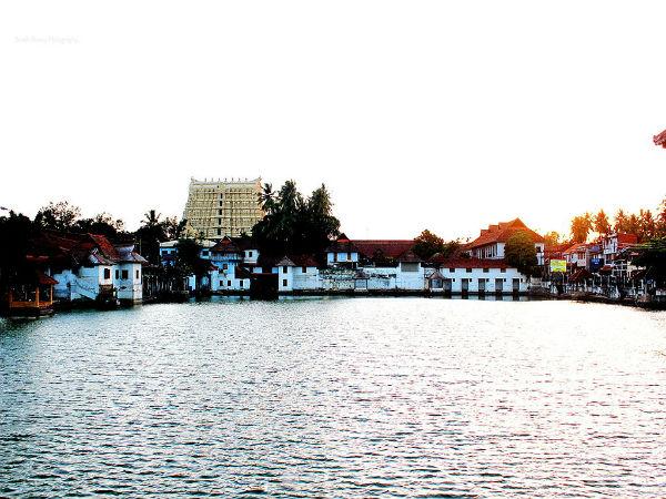 தெய்வத்தின் அசல் இடம் :