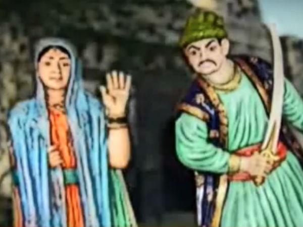 2 பேர் தப்பித்து சென்றனர்