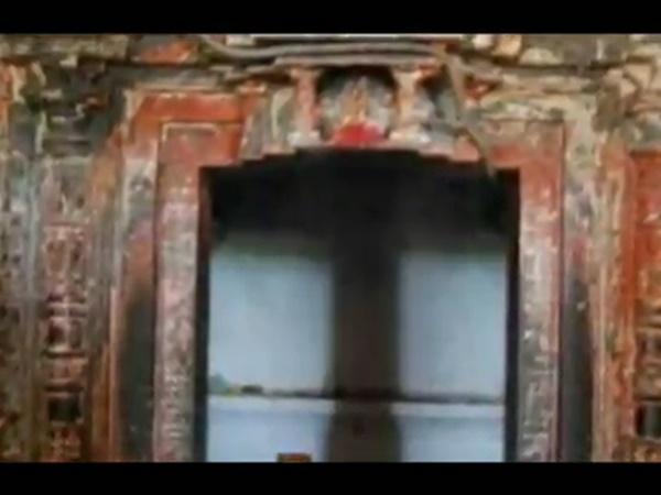 மர்மம் இதுதான்