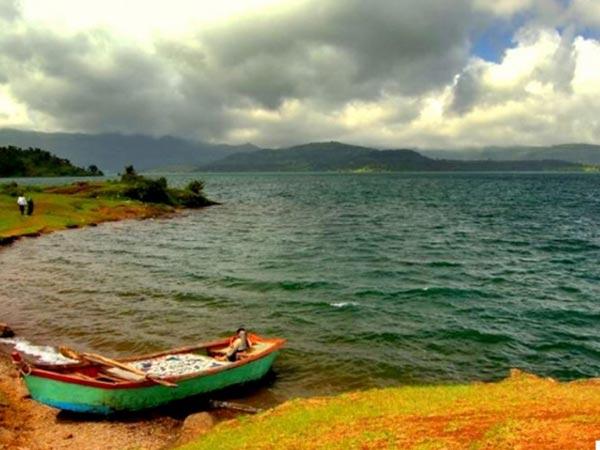 ஆர்தர் ஏரி மற்றும் வில்சன் அணை: