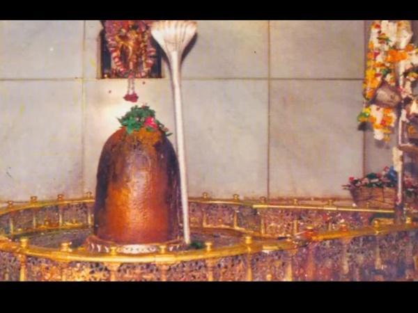 லிங்கத்தின் அடியை காணச் சென்றவர்கள்