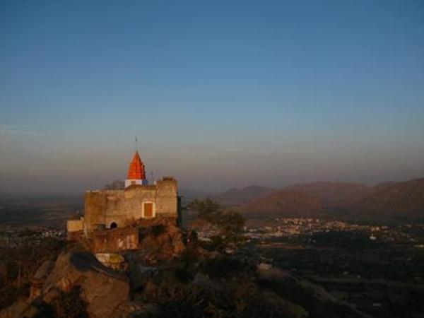 சாவித்ரி கோயில்