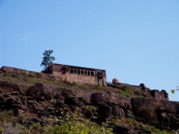 சிங்புர் அரண்மனை