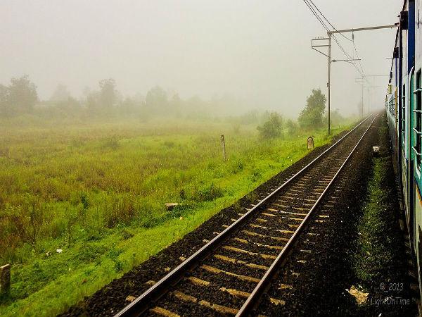 பிம்ப்ரியில் சிறு நிறுத்தம் – சிஞ்ச்வாத்: