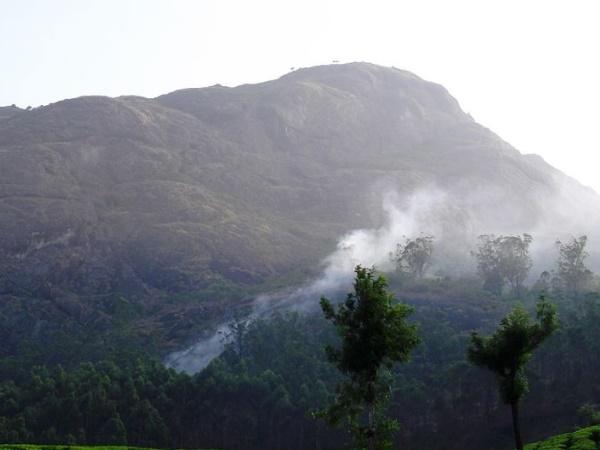ஏரிகள் அருவிகள்